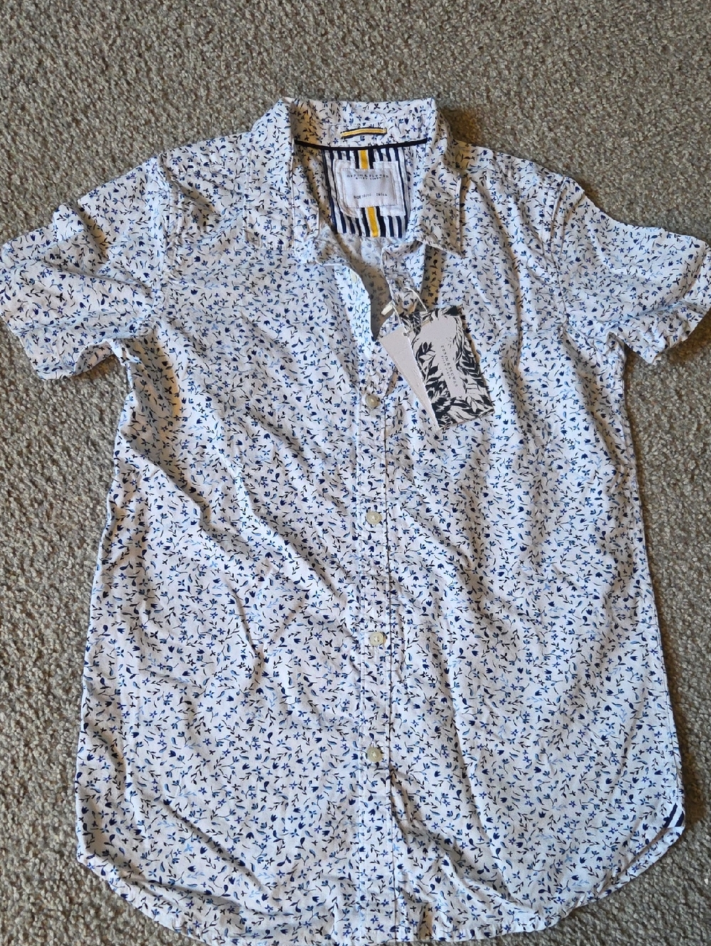 Denim & Flowers Youth 13/14 White Short-Sleeve Floral Button-Up Shirt NWT